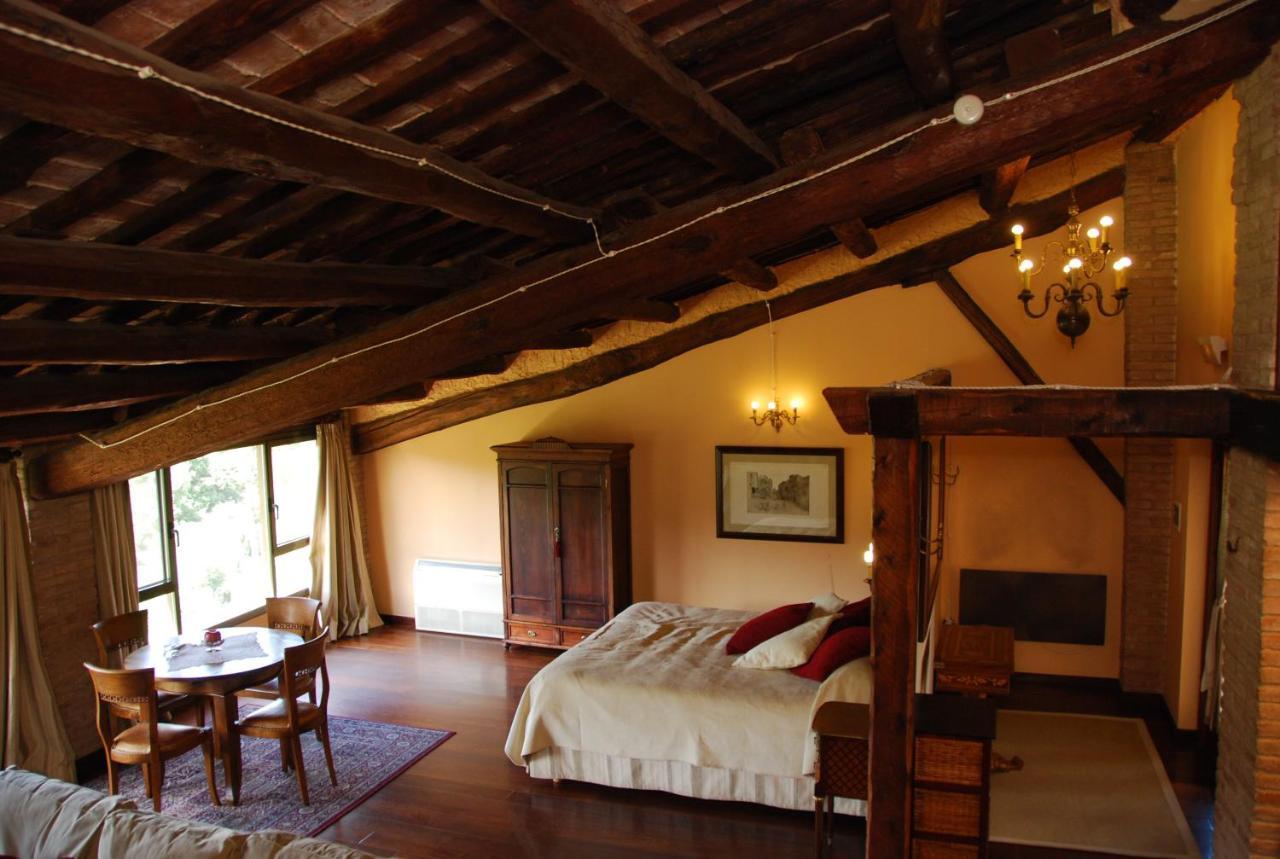 Castell De Riudabella Apartment Vimbodi I Poblet Exterior photo
